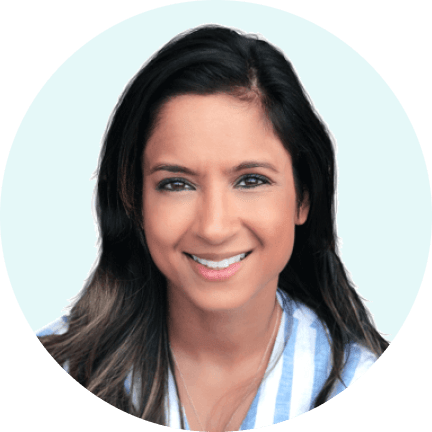 Medical professional at Lemonaid Health smiles at the camera